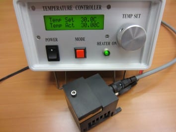 Peltier TEC crystal mount connected to its temperature controller